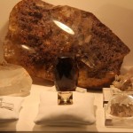 Grande variedade de quartzo pode ser vista na exposição.