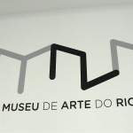 Logotipo do Museu de Arte do Rio.